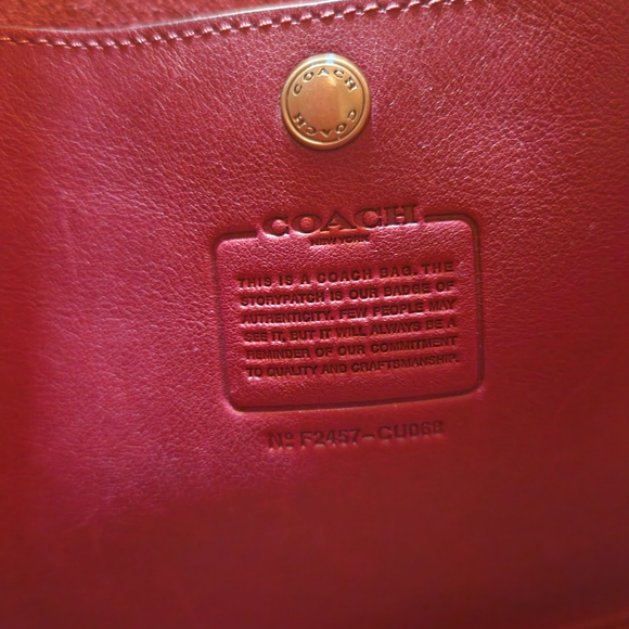 Coach Brooklyn Bag 28 In Burgundy - Picture 5 of 5
